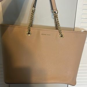 Michael Kors jet Set travel chain strap Tote